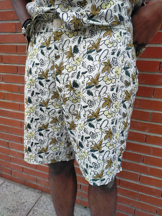 Short en lin motifs fleurs