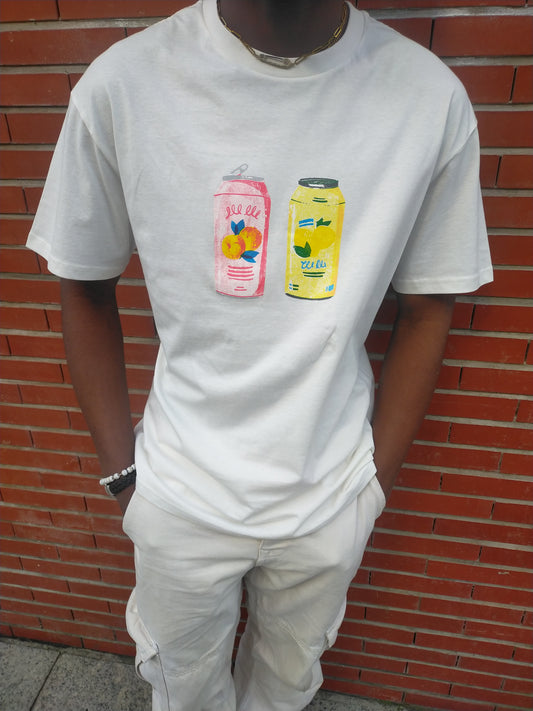 T-shirt blanc motif "canettes de sodas"